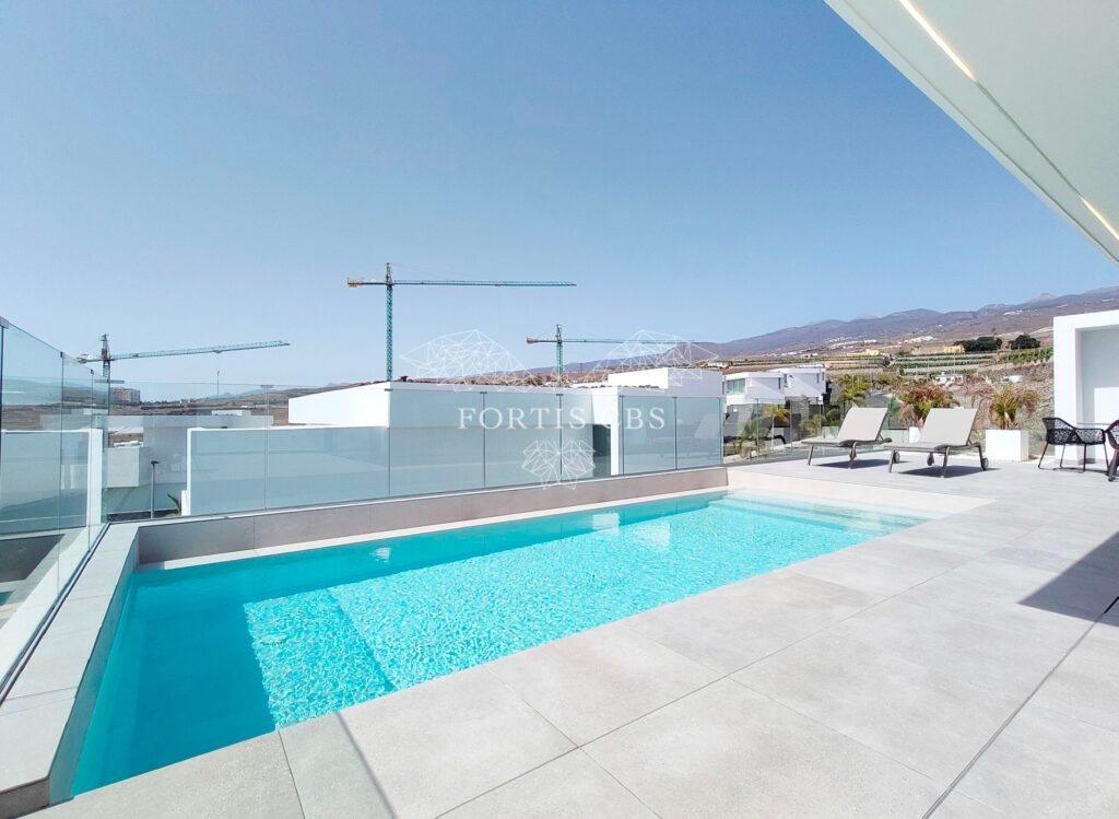 Modern Three Bedroom Villa with Private Pool Currently Under Construction