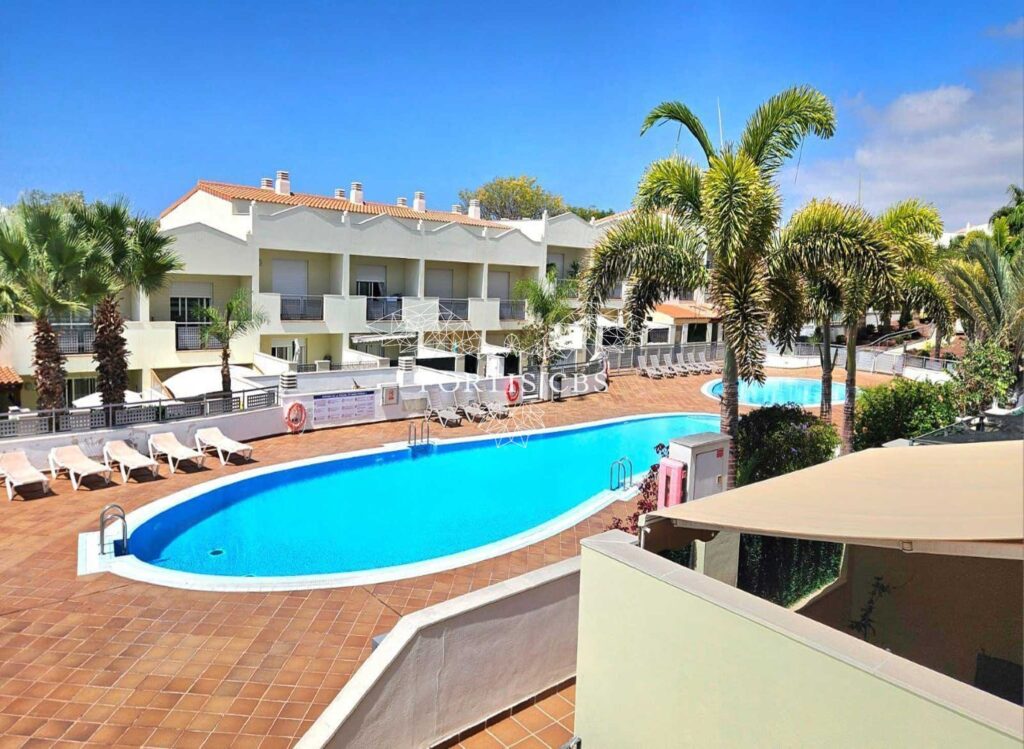 Spacious Three Bedroom Townhouse in a Popular Complex