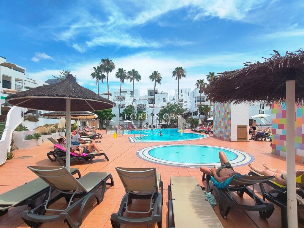 Beautifully Refurbished Two Bedroom Duplex Apartment on Popular Resort of Sunset Bay