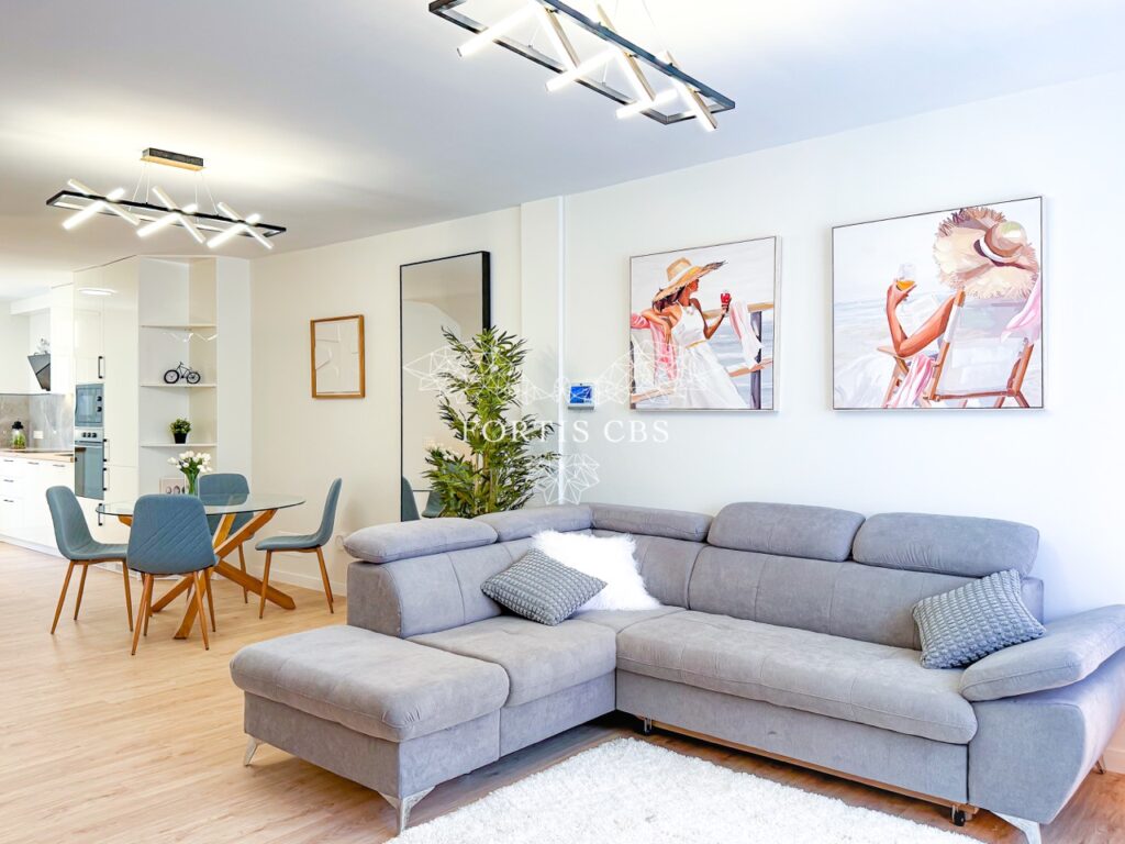 Immaculately Presented Three Bedroom Family Home
