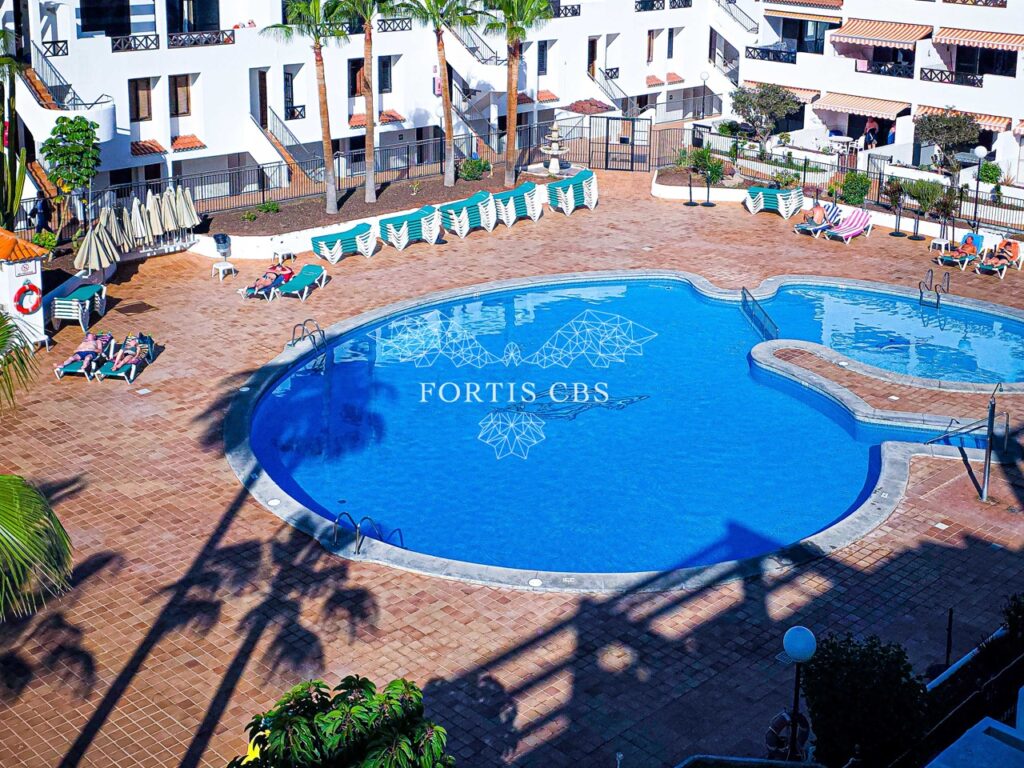 Beautiful Two Bedroom Penthouse in a Popular Holiday Complex in Los Cristianos