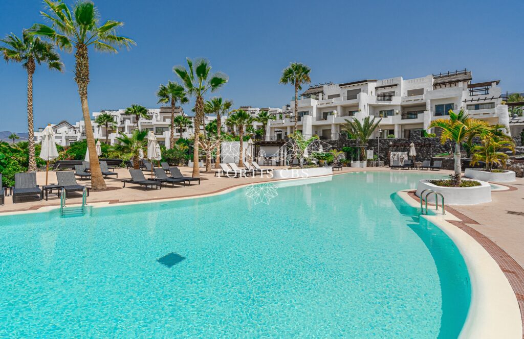 Luxurious Golf Garden Apartment on Abama Golf