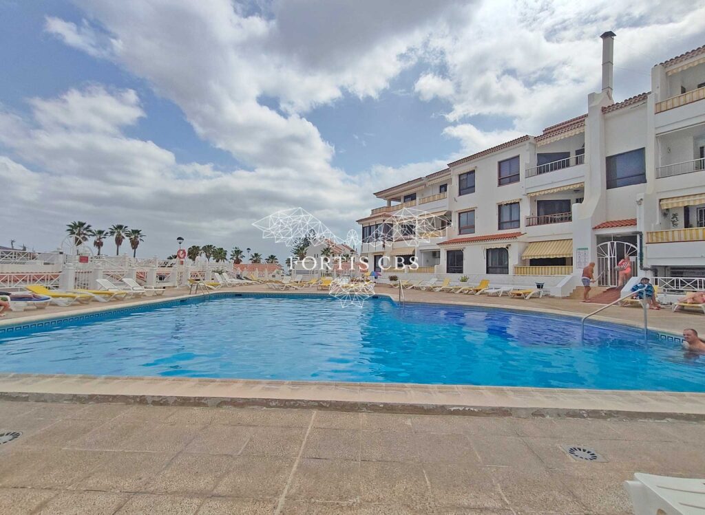 Beautiful Turn Key One Bedroom Apartment on a Sought After Holiday Complex