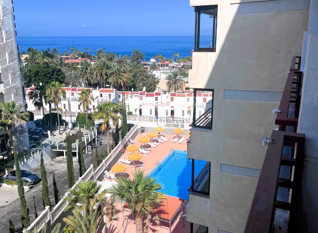 Centrally Located Studio With Sea View