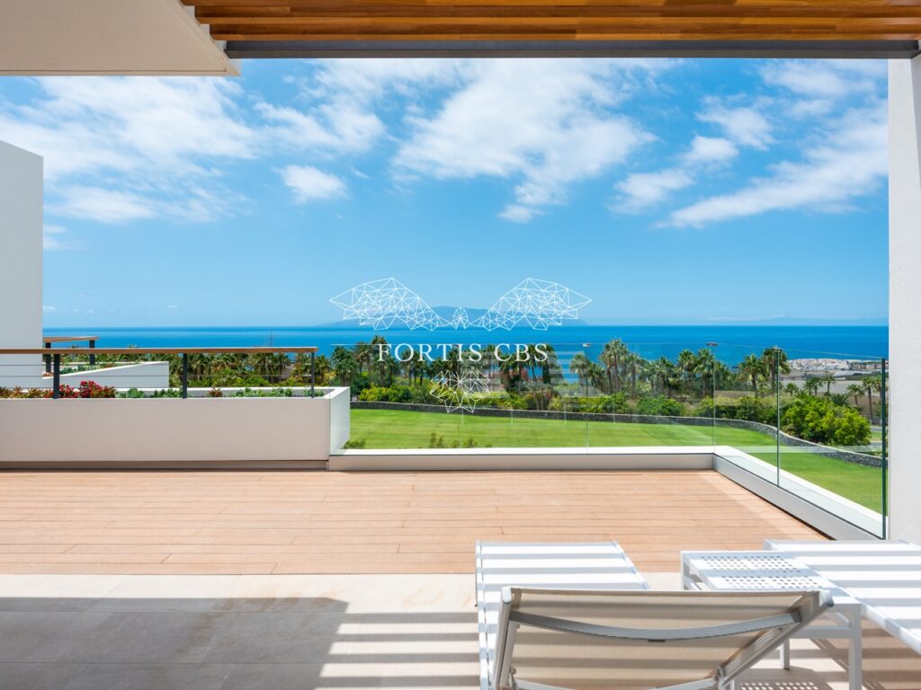 Brand New First Floor Apartment in Luxury Resort